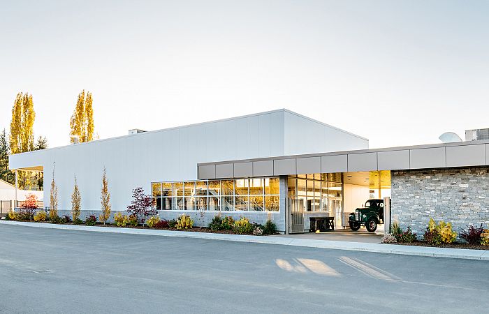 Peak Cellars